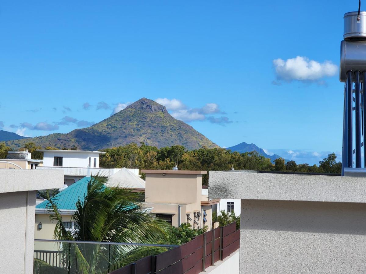 Sunsetview Beach Apartment Flic-en-Flacq エクステリア 写真